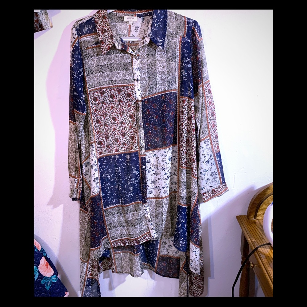 Button-up Tunic Top